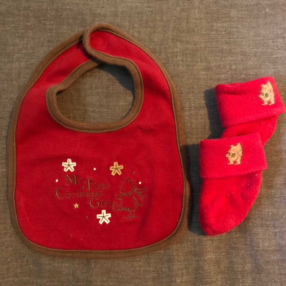 10/$25 Disney Christmas Classic Pooh set